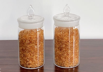 骨膠是一種使用為廣泛的動(dòng)物類(lèi)黏結(jié)材料